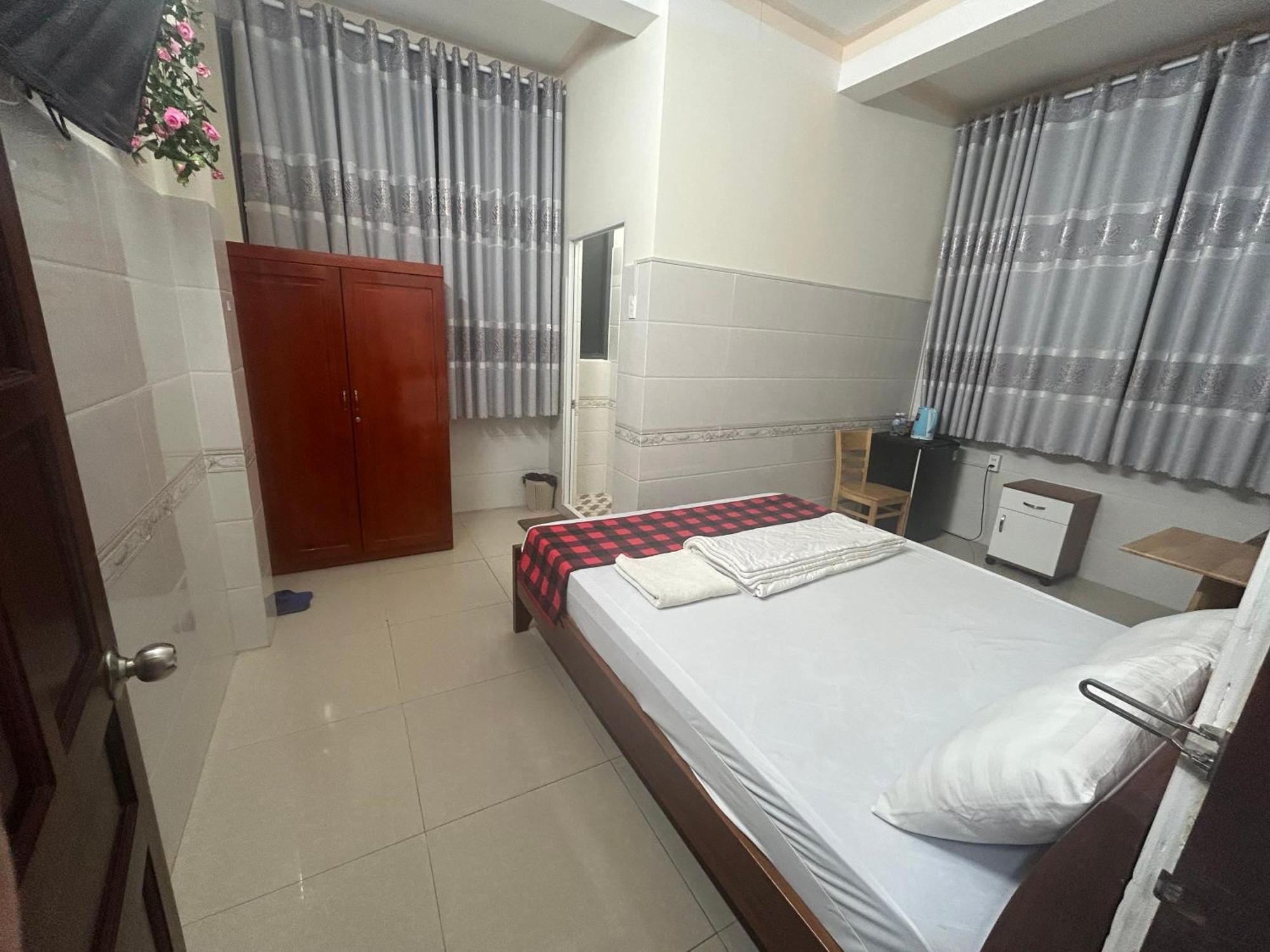 Hotel Anh Tuan Bac Lieu Exterior foto